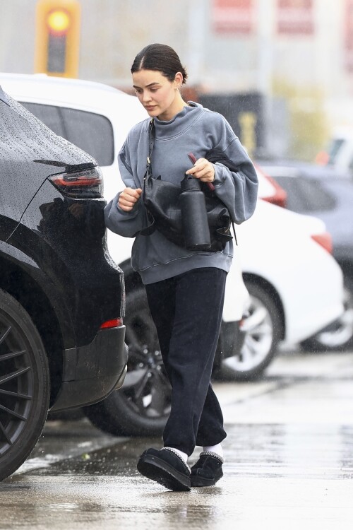 36d15d0a857679aed2ff326dade247d4