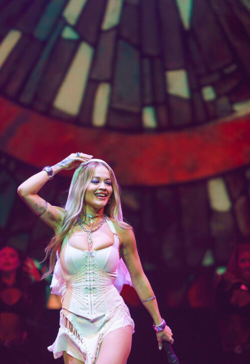 39b2e52f2d44a531dd8d6688892f1a2a