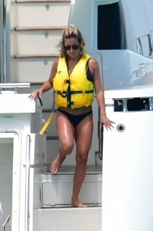 3cfddd5770d6d06a0b7b6fefb546b2d8