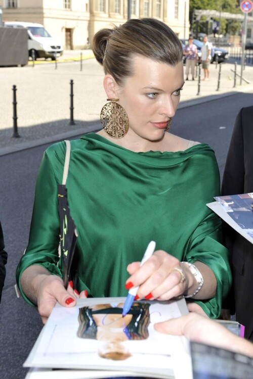 3e98886316818066f07a613ffc1b4875