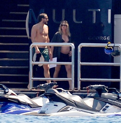 41d318232d9fce16201742baa82bfa4f