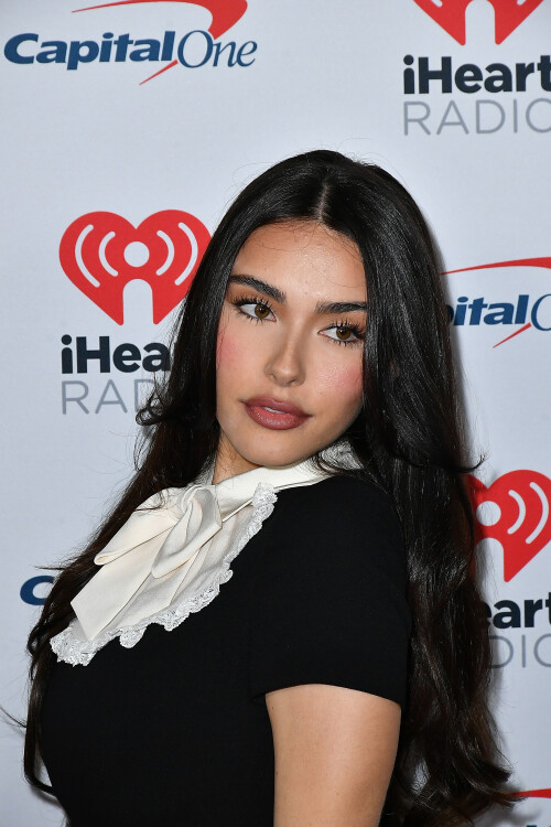 4235fe48c0dd783d118dd15b47de251d