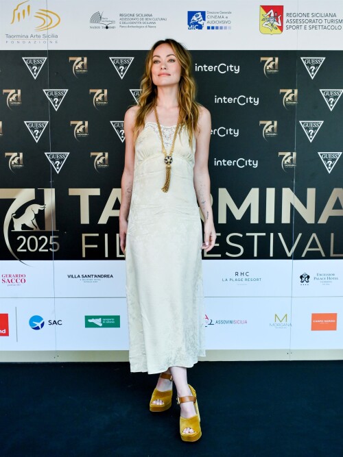 429b95d0928a275f1ae80e654552fb6c