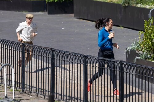 436c7df6c2a7a7ca416c473c33d39aab