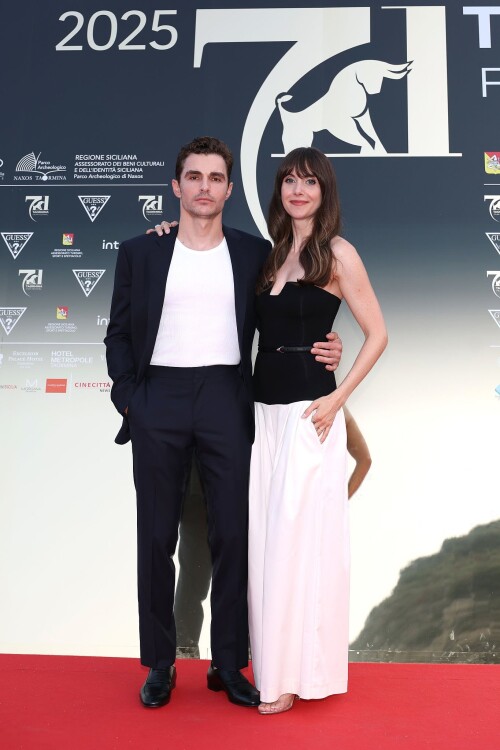 4fca990fb3a574fb939ebe86062c0ee0