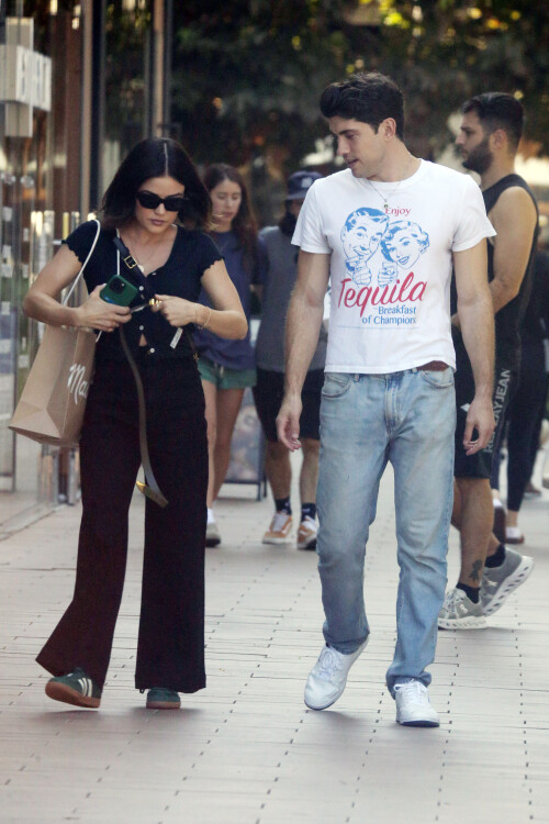 528fbe0655de4ff447910aad07ec76c6