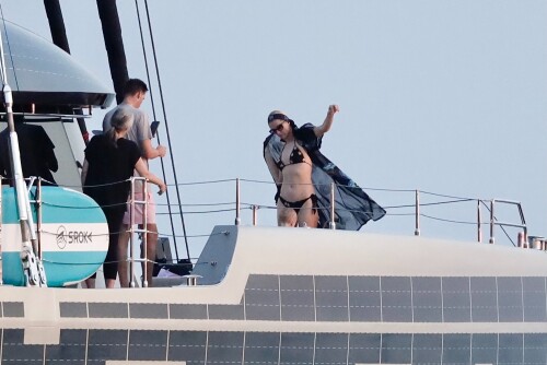 53bdaa45cbf54e7b972e11f05c2846c6