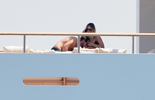 554914c7ca6c5632e2c0a5bcfcc3f33b