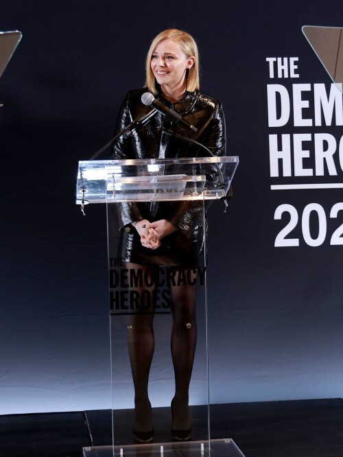 5b600b499e25313a76a43d9d6a7de484