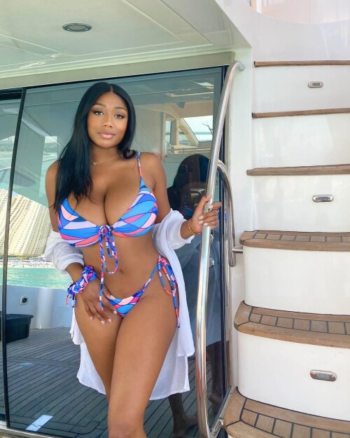 60b3e92191bfcdc2aab4147852646d9b