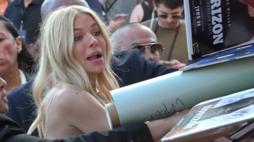 68b05f97ad2fdd296a0bddf5e03475d3