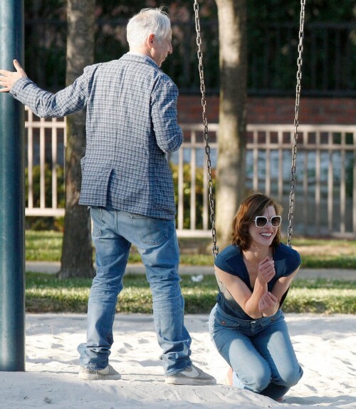 6953aef8fd36fd132ebd8466fa0d64b8