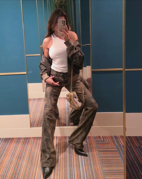 6bfdd7d9385123b63beb065989874424