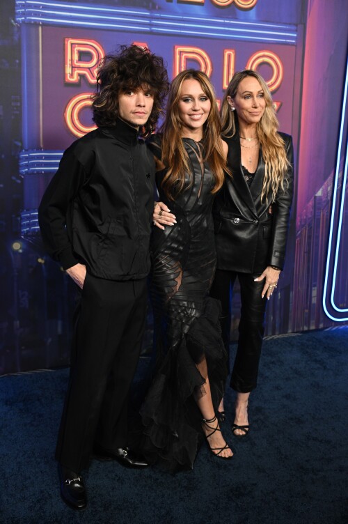 6db1aa4533e2fb7420c49ff9294c7167