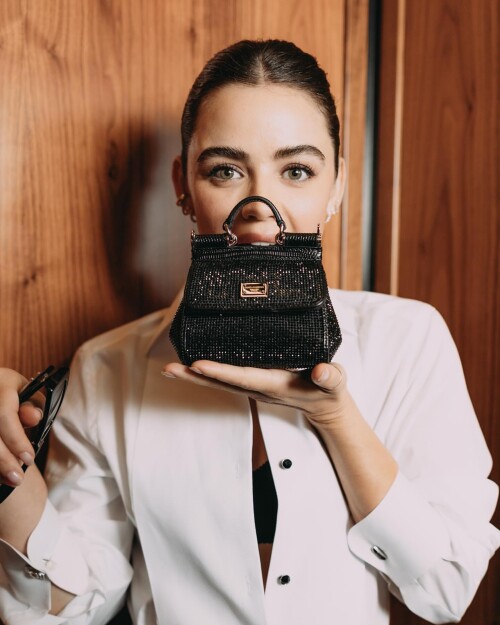 6ea003d719420cce2bd2193fbf4709ec