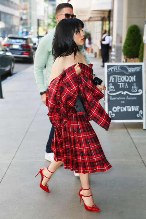 6fbfa128e6082c502abe65658a8b957a