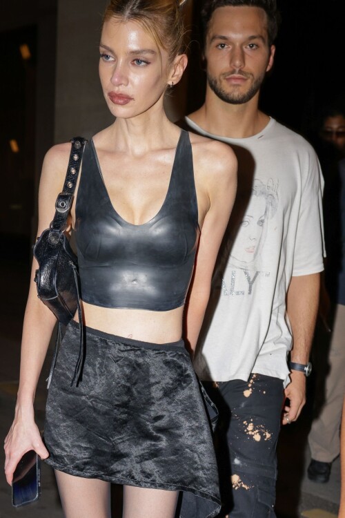 73f1576fc07245d21a79f17f6300b198