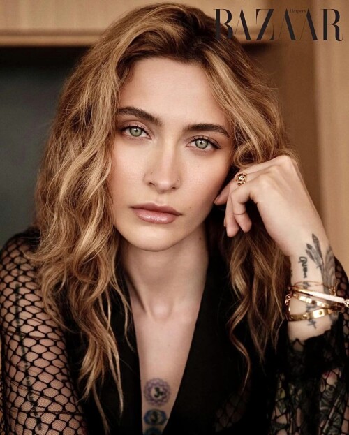 74513534e83a02af3da73b9d6ebf13ce