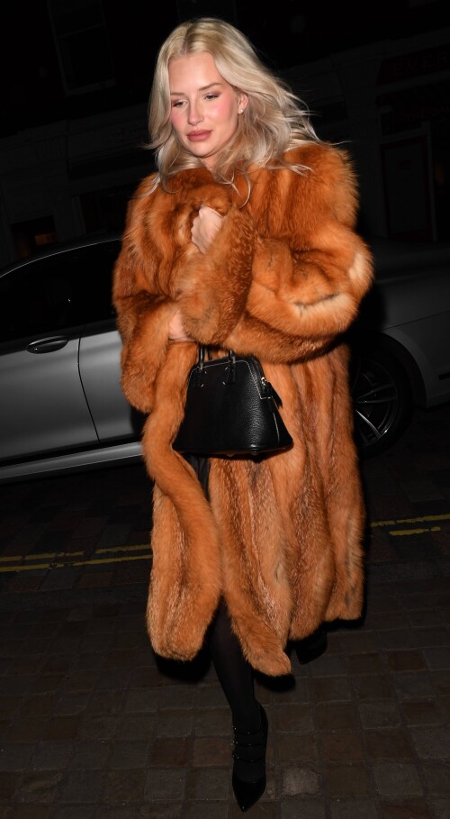 7833ea27378a7c8fa0c84b9fea693372