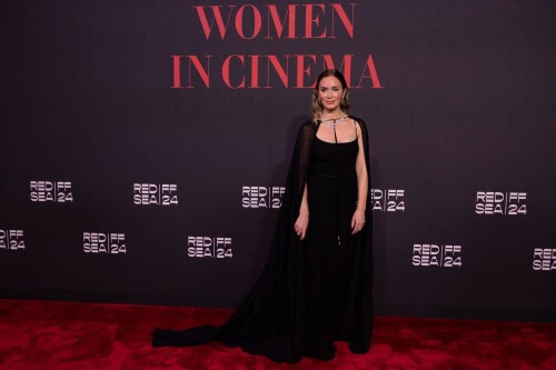 7b025d63c2b5e32dac6ecc3fec1ef25f