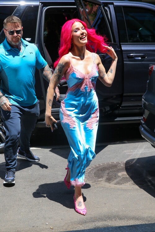 825ad1bfdb54ff045a6b4968baf43932