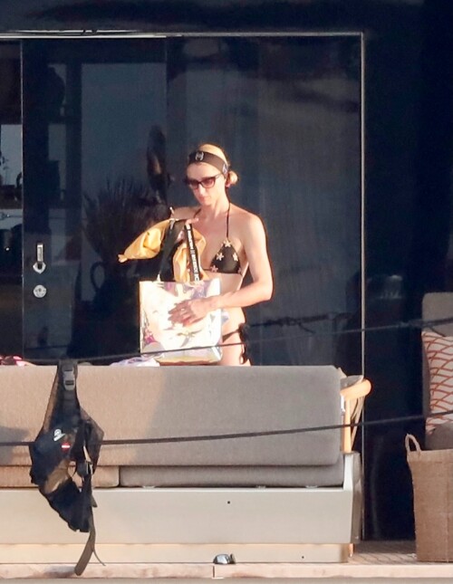 93accd04d70809e650d4b93d1f7041b3