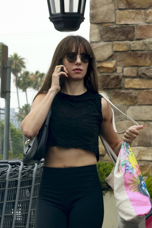 93fb7d6069b4ea359d60439253f33dfa