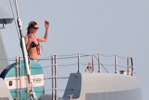 97fc52648d1f67a660bd7728e7357c79