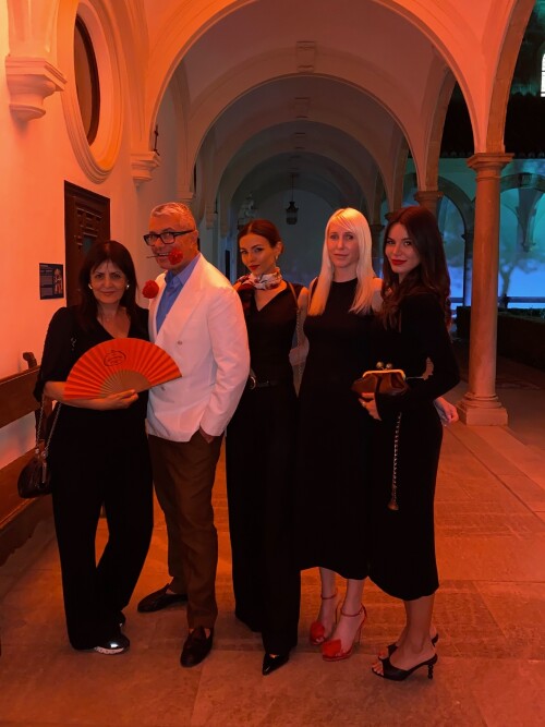 99fb12df8d5b467805535f68dc2b38bf