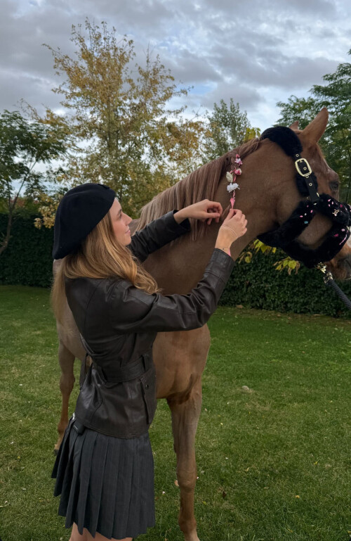 9e6210d667b9df460a2c27d1d9e2e09d