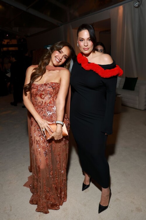 9f2bc32b0602a02a37e4ad3344ec21d5