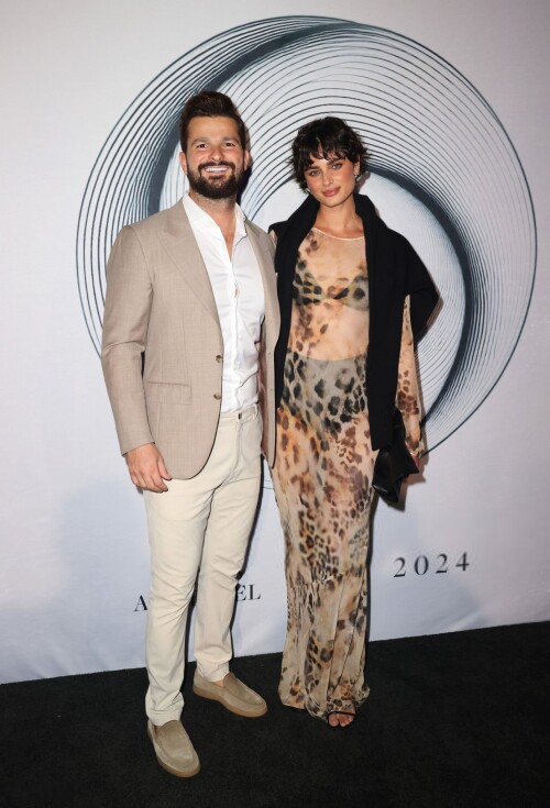 a80b61b218f7f074cc74654a83909b46