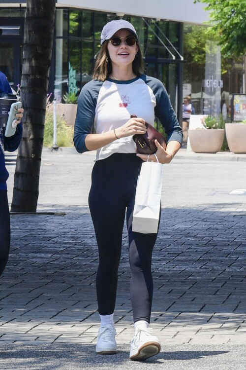 a953ee2bb0936e564c6ab256f6adbe68