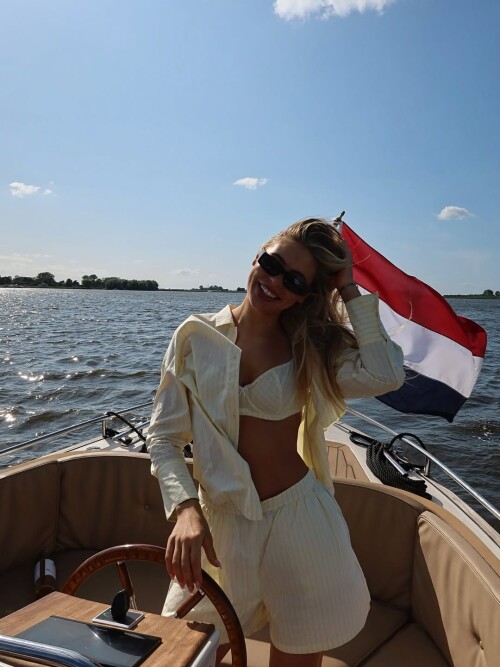 ad0681f0292e542e8099d43b47b0b92c