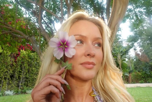 aea09fbdc27c156685b77b1f6b07070e