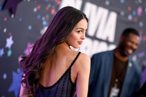 b1e09cf41b154852e0f17ea9d7dc030b