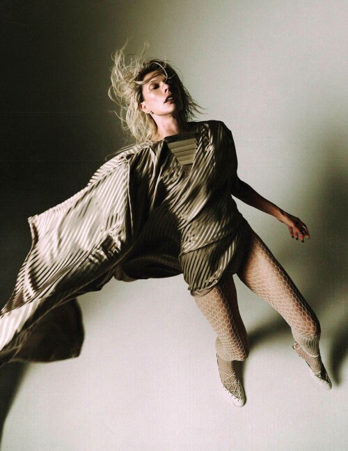 b201356917e805bd5ee534041bb3574b