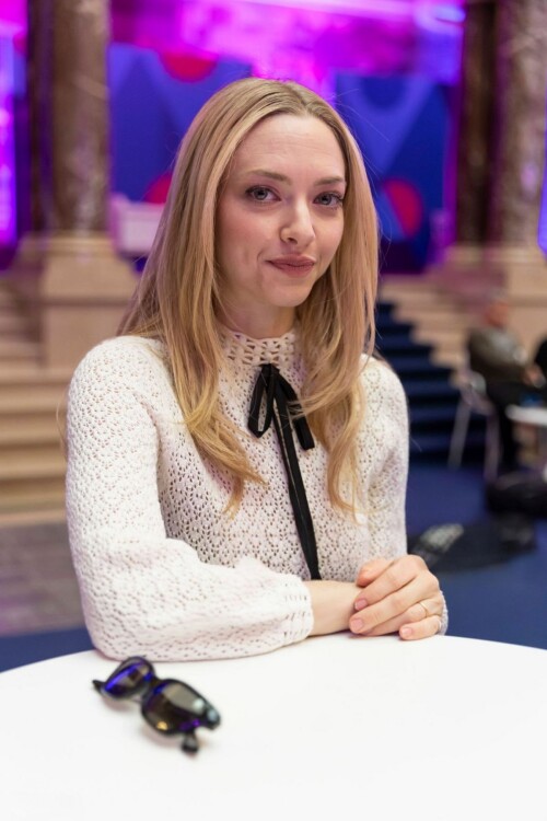 b973f2b6ec05cb8d84428f912944e2ec