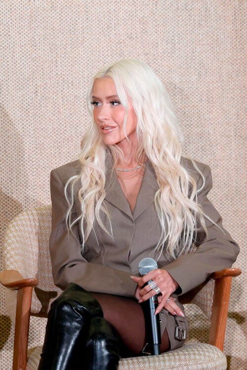 ba737e44892a2c83c2b16d3c4fcc7bf0