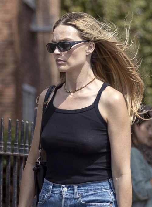 bed571cc3734b633bba24e43eab97e4b