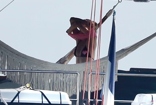 c24b86328b3b7aa995c9700fb1dc3c3d