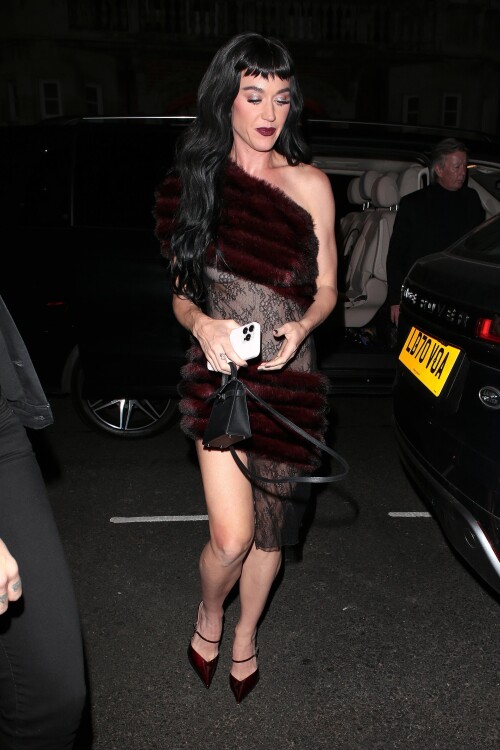 d294af5669e83f99b03e0f92929a295c