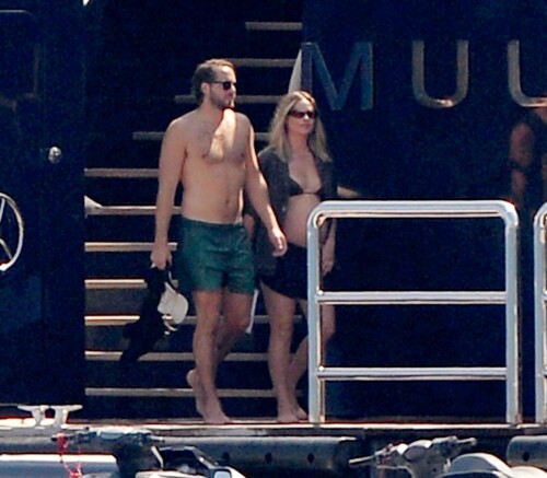 d7ab00be1e3c1838a1ef15f75afc94ea