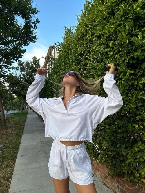 de64bb04b65f02674b04dd9aeb9f6dd3