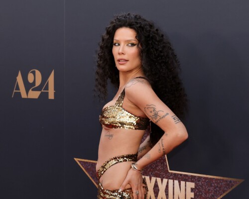 deeb82351ccc9bdc587cc4cae7131656