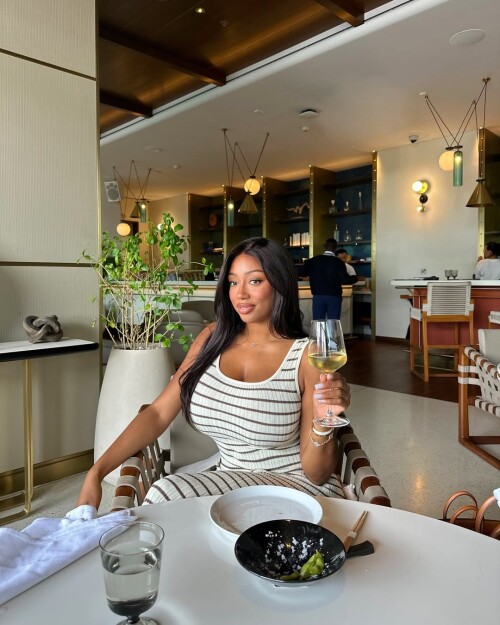 e23041d85f9e07e82c16e815a64d675b