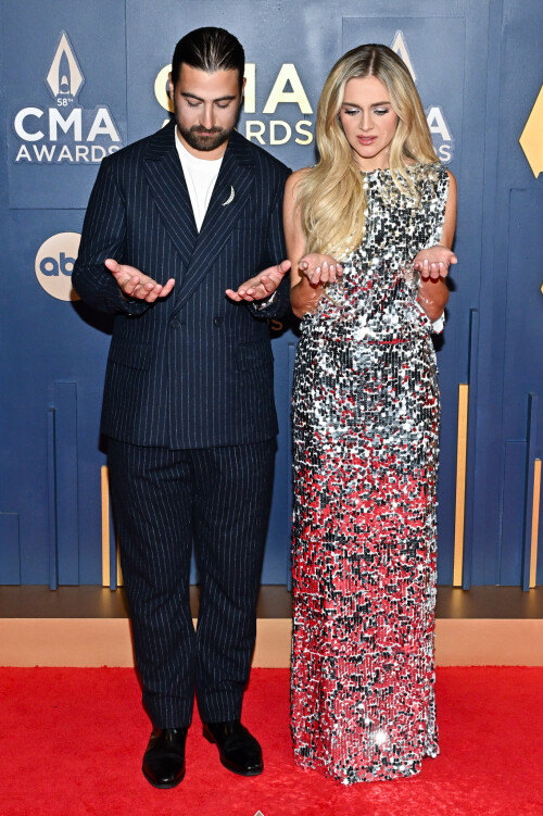 Mandatory Credit: Photo by Andrew H. Walker/Shutterstock (14924342jl)Noah Kahan and Kelsea Ballerini58th Annual CMA Awards, Arrivals, Nashville, Tennessee, USA - 20 Nov 2024