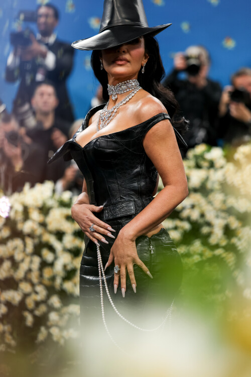 e83a6f35ac1bd46cf2ccbb70c74f3879