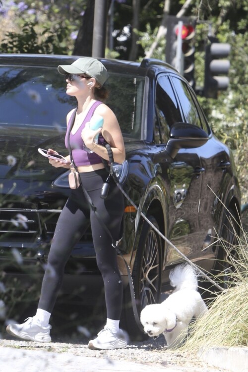 e998e06c5b752d551bab3760e703052f