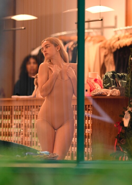 edda78e33ebf2ce04bbf9dfa27815564